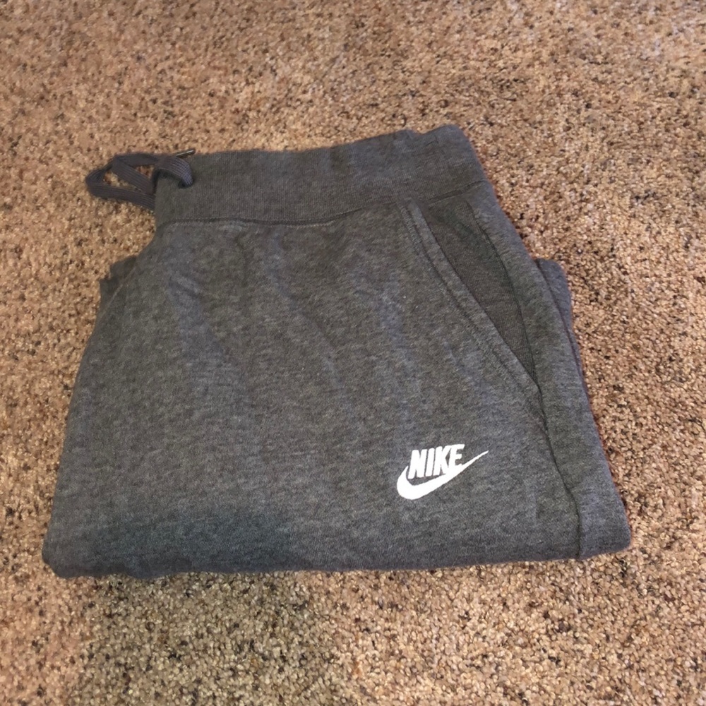 Nike Sweatpants